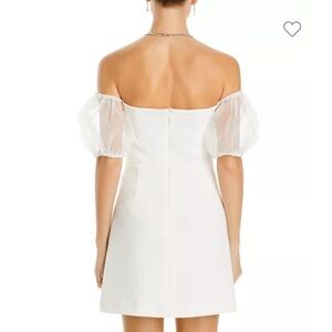 FRENCH CONNECTION
Whisper Puff Sleeve Dress in Summer White NWT